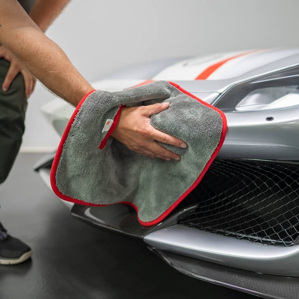 Unser One-Cut-Twisted Tuch für Automobile.